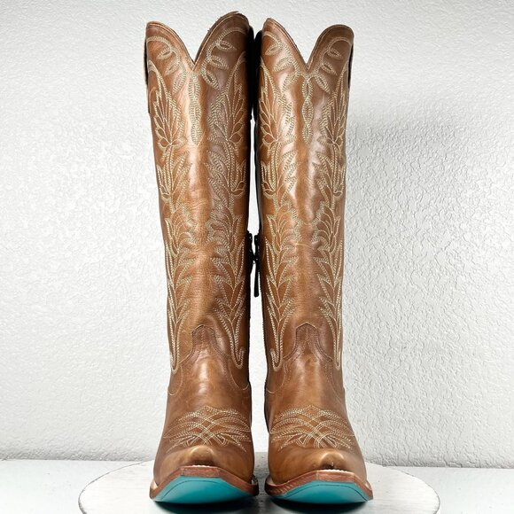 Tan Heeled Boots with Intricate Embroidery - Picture 5 of 12